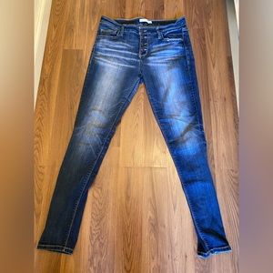 Day trip refined button fly jeans